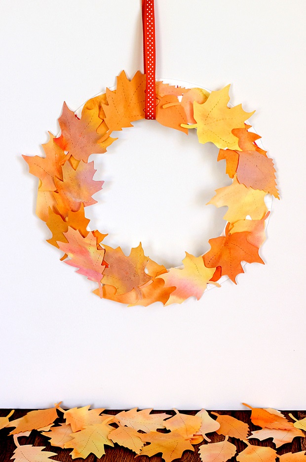 watercolor-paper-leaf-wreath